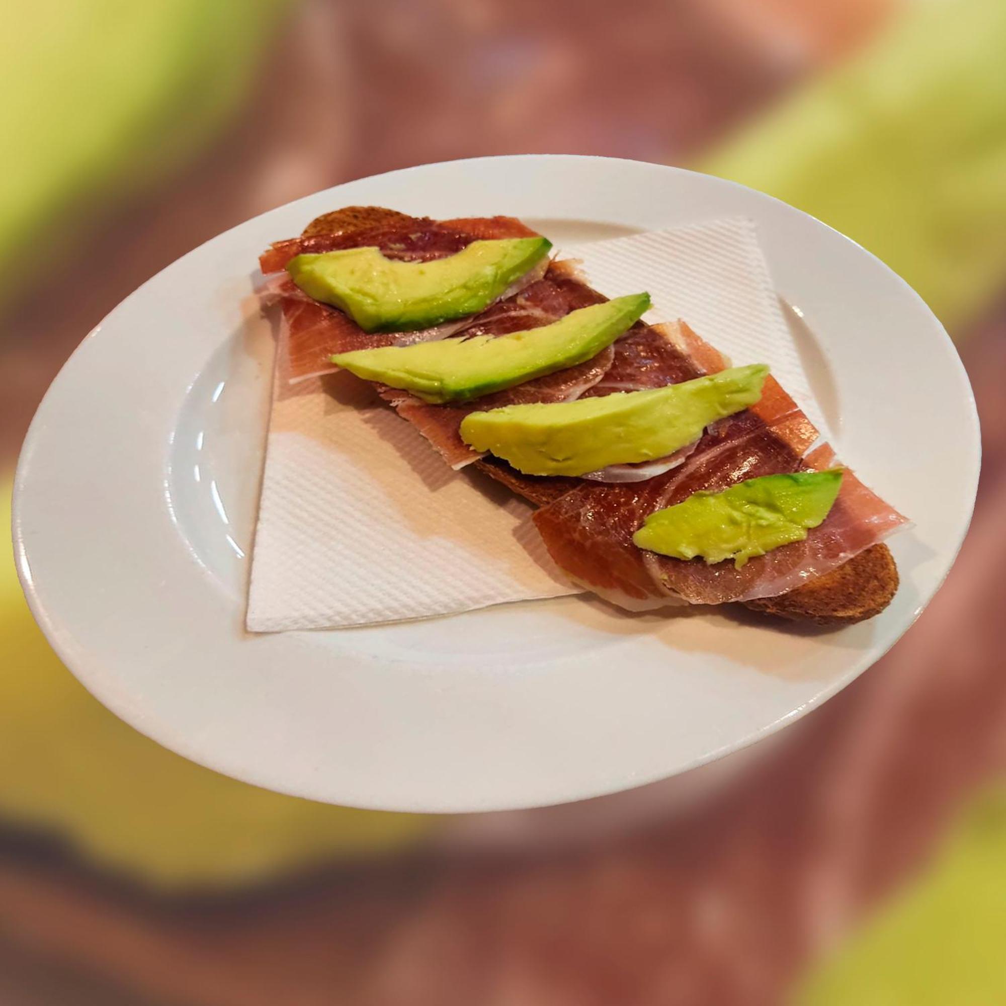 拉布拉萨酒店 Vélez de Benaudalla 外观 照片